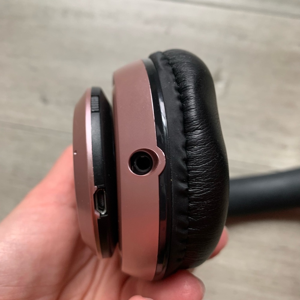 Bluetooth wireless headphones - Picture 4 of 4